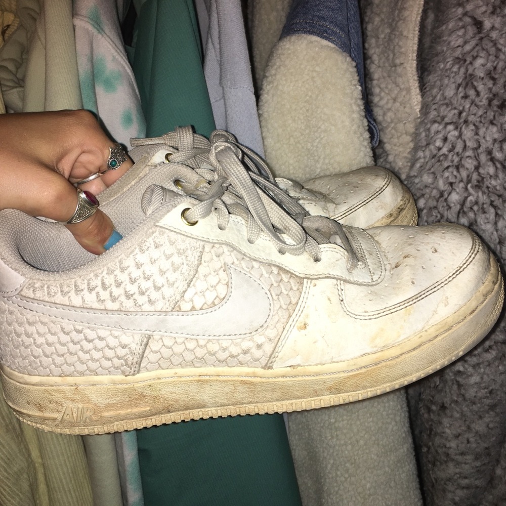 Nike AF1 snake print off white